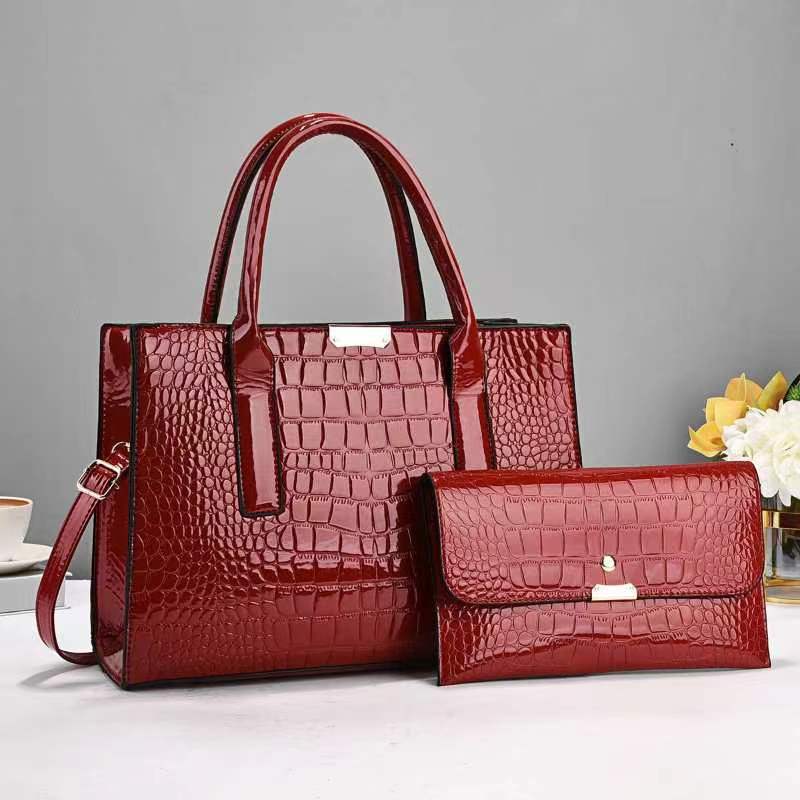 Embossed handbag set with wallet