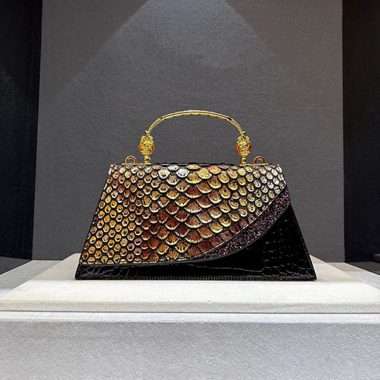 Structured handbag with metallic handle