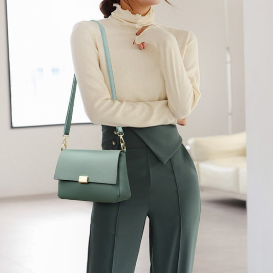 Rectangular shoulder bag with flap closure