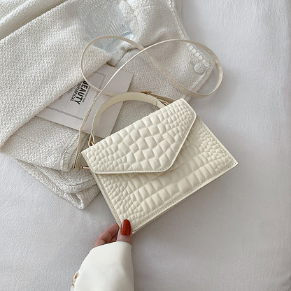 Envelope crossbody bag with chain strap