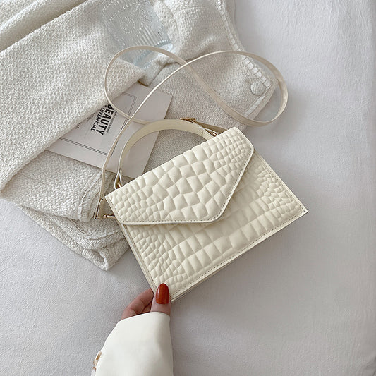 Envelope crossbody bag with chain strap