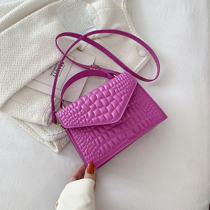 Envelope crossbody bag with chain strap